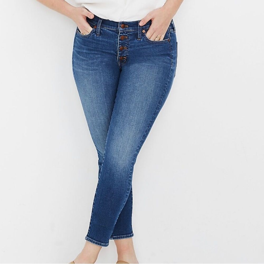 MADEWELL JEANS - Size  30 - Blue 9" Mid-Rise Skinny Crop Jeans: Button-Front